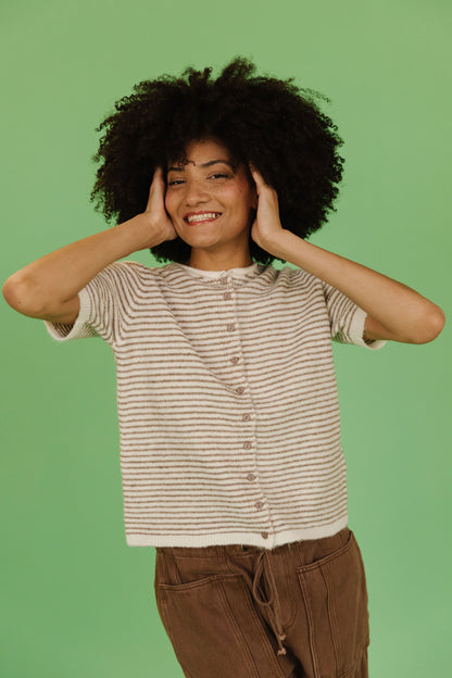 THE MCKAYLA SHORT SLEEVE STRIPED CARDIGAN IN TAUPE