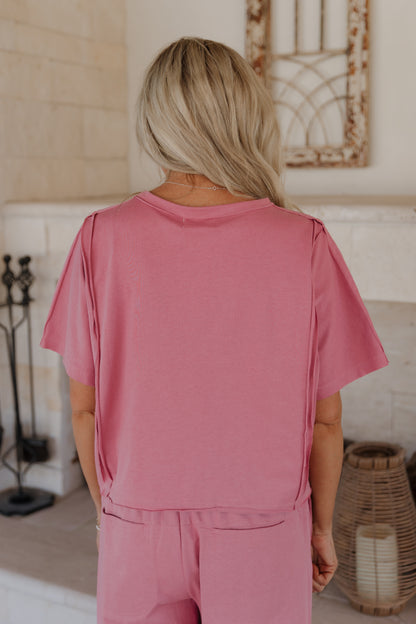 THE WILLOW ROUND NECK TEE IN ROSE PINK