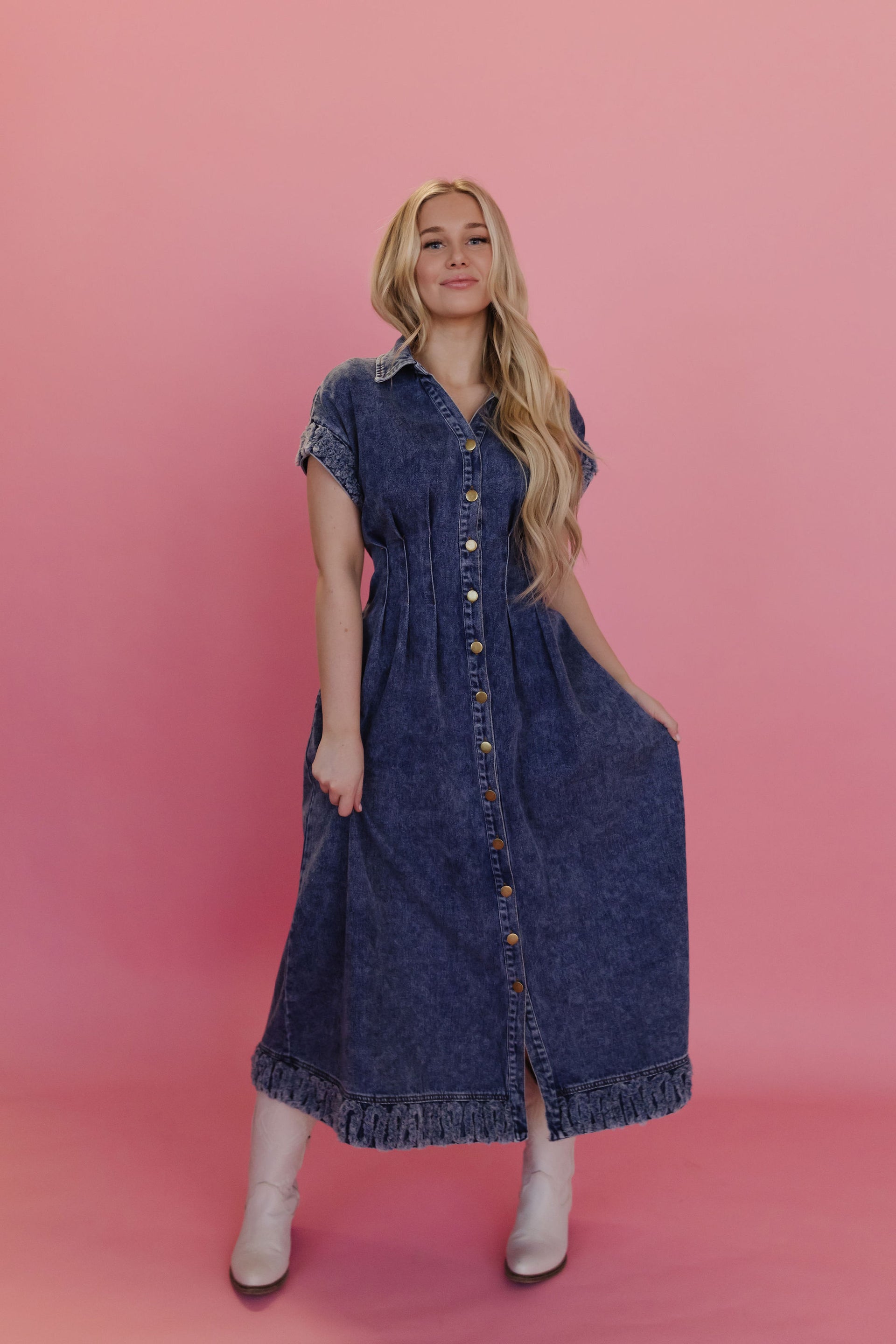 THE MICHELLE COLLARED DENIM DRESS IN DARK DENIM Large