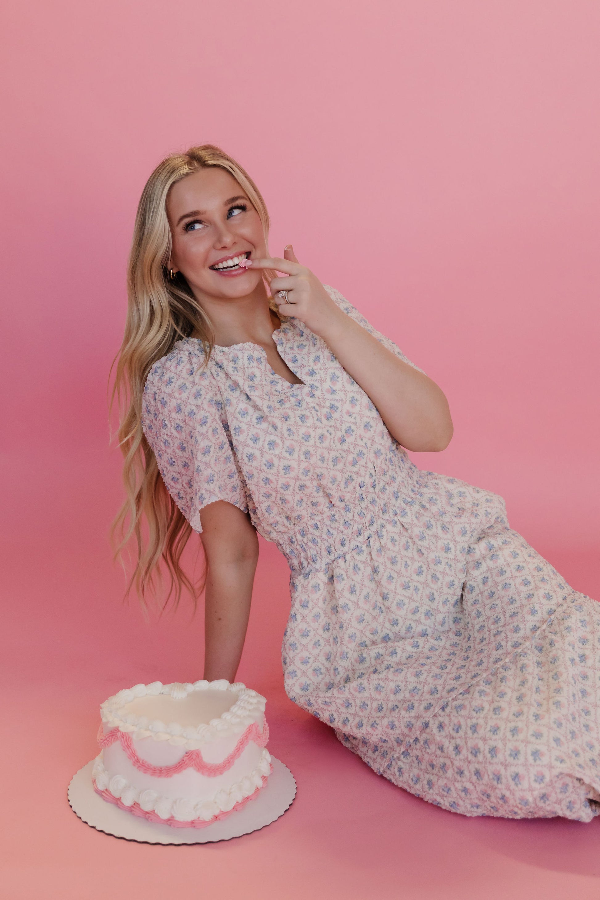 THE MELODIE FLORAL MAXI DRESS IN BLUSH  Pink Desert