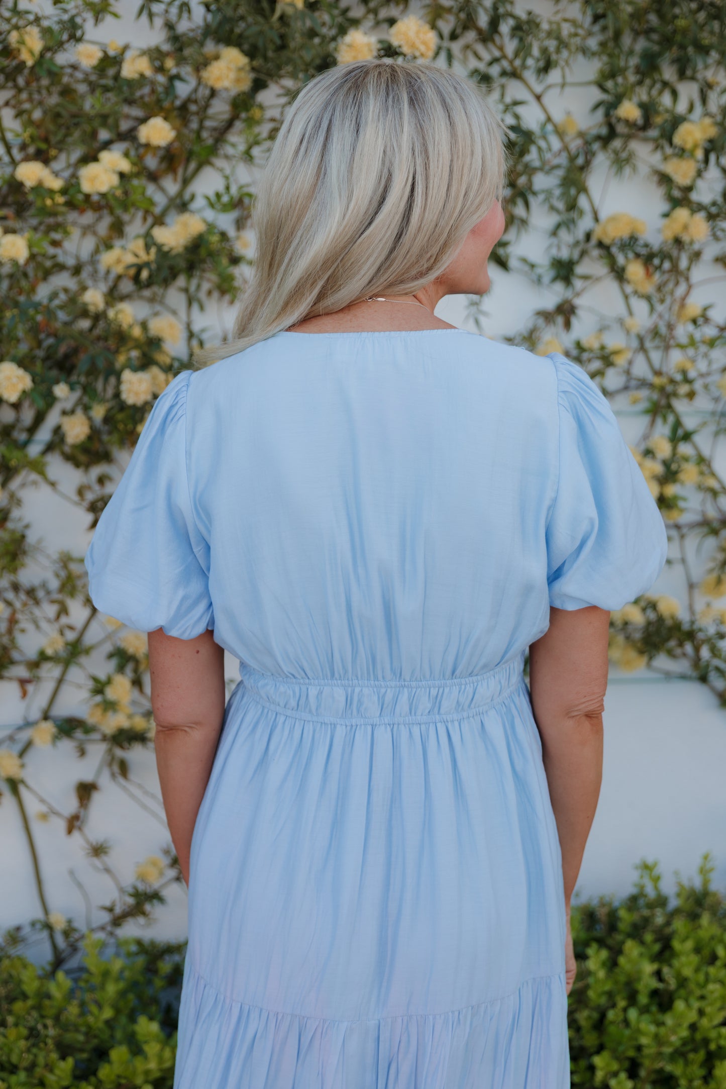 THE MCKELL RIBBON TIES DRESS IN SKY BLUE