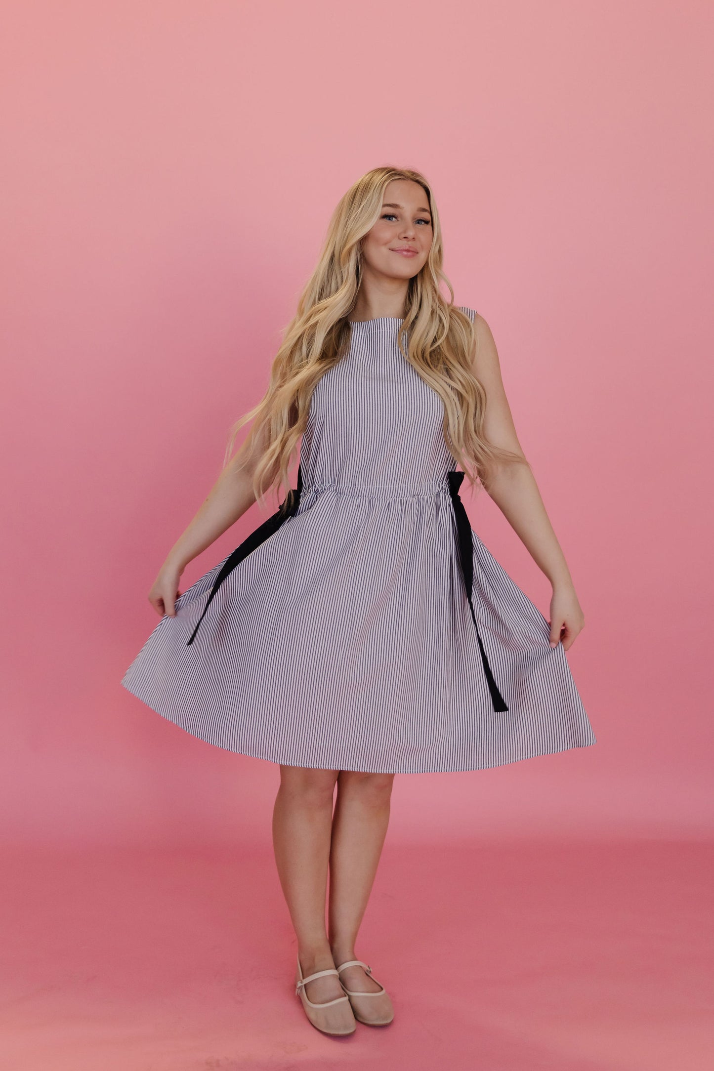 THE NANTUCKET DRESS IN CHARCOAL STRIPE