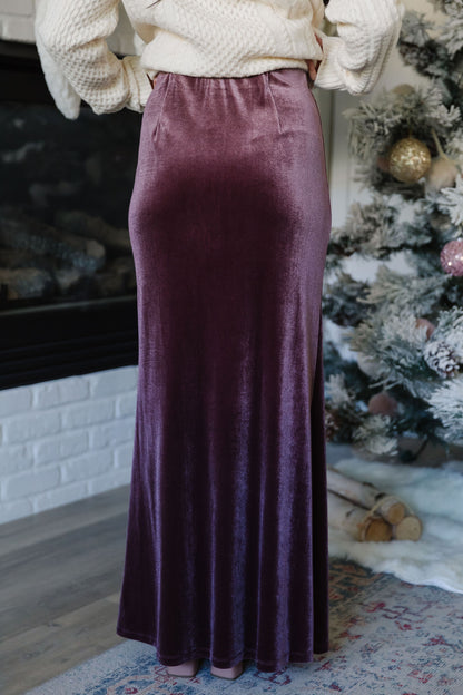 THE QUINN VELVET MAXI SKIRT IN PURPLE