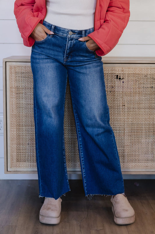 THE JULIA MID-RISE WIDE LEG JEANS IN DARK WASH