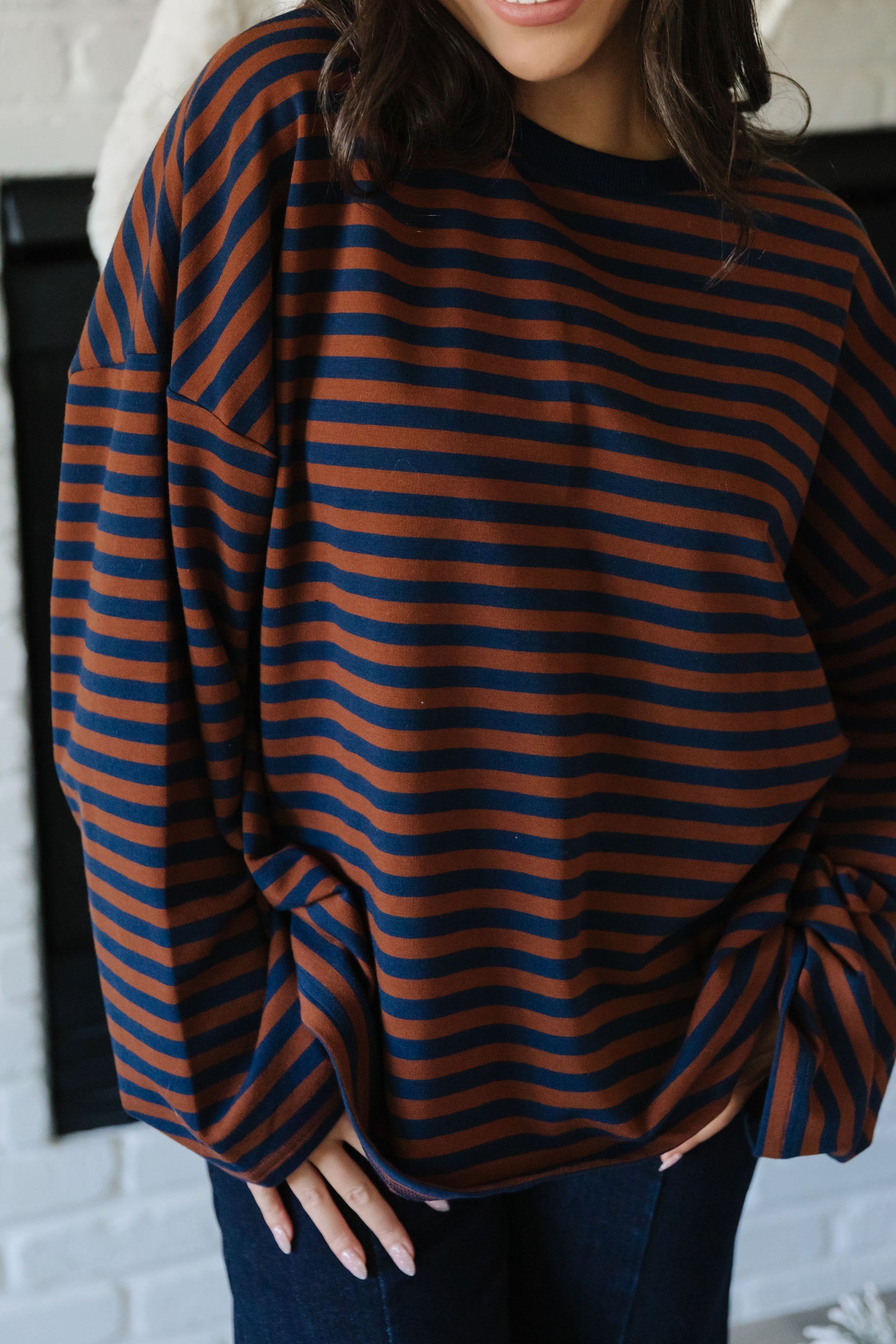 THE TEAGAN STRIPED TOP IN BROWN