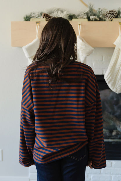 THE TEAGAN STRIPED TOP IN BROWN