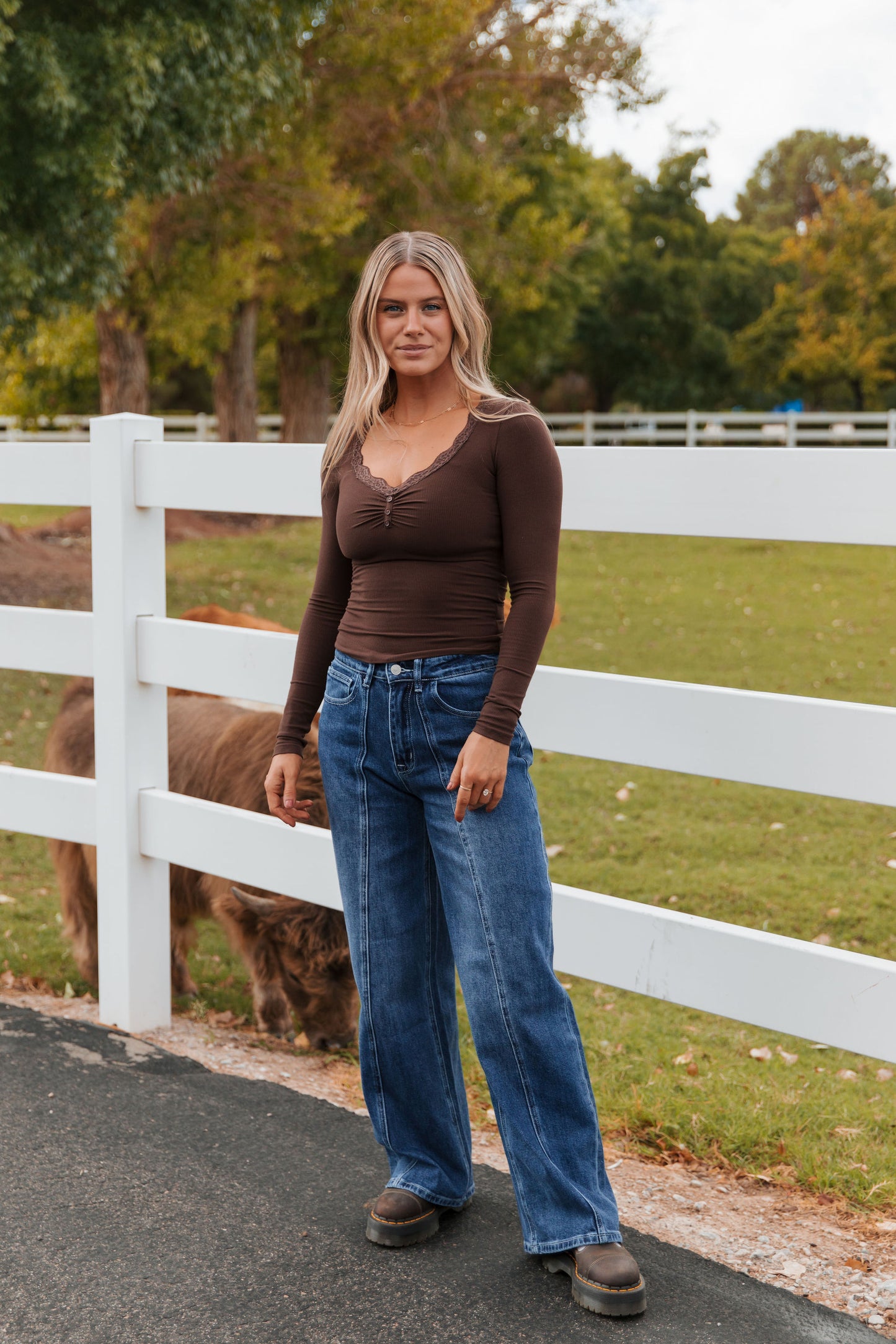 THE WINSLET WIDE LEG STRAIGHT JEAN