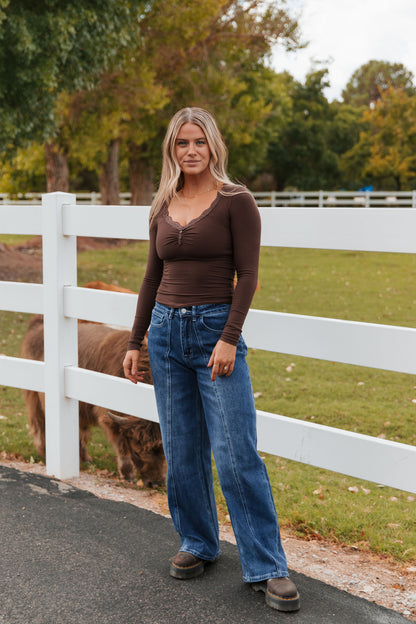 THE WINSLET WIDE LEG STRAIGHT JEAN