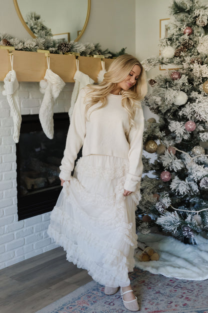 THE ASHLYNN RUFFLE TIERED SKIRT IN CREAM