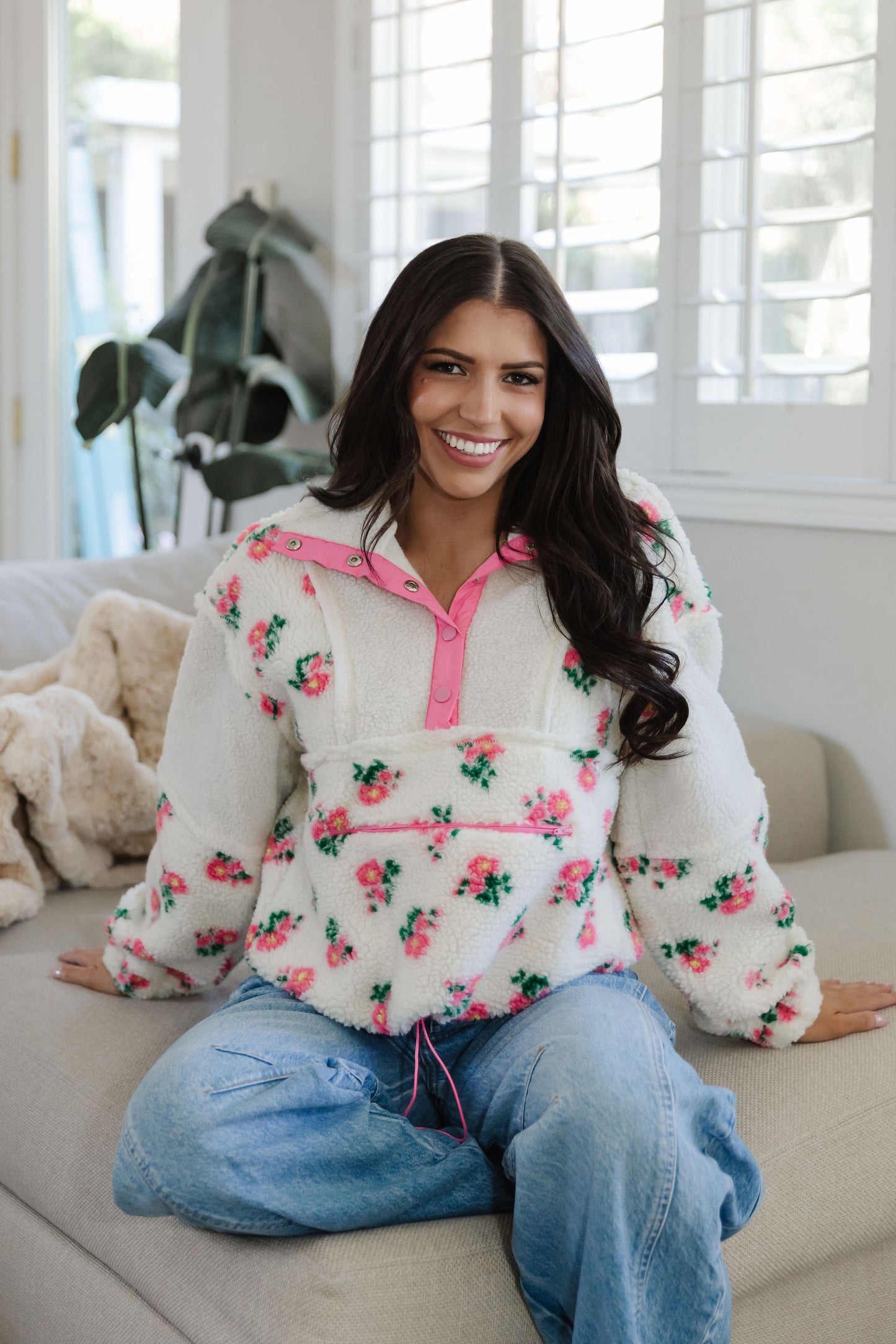 THE AMELIA PINK FLORAL SHERPA IN CREAM