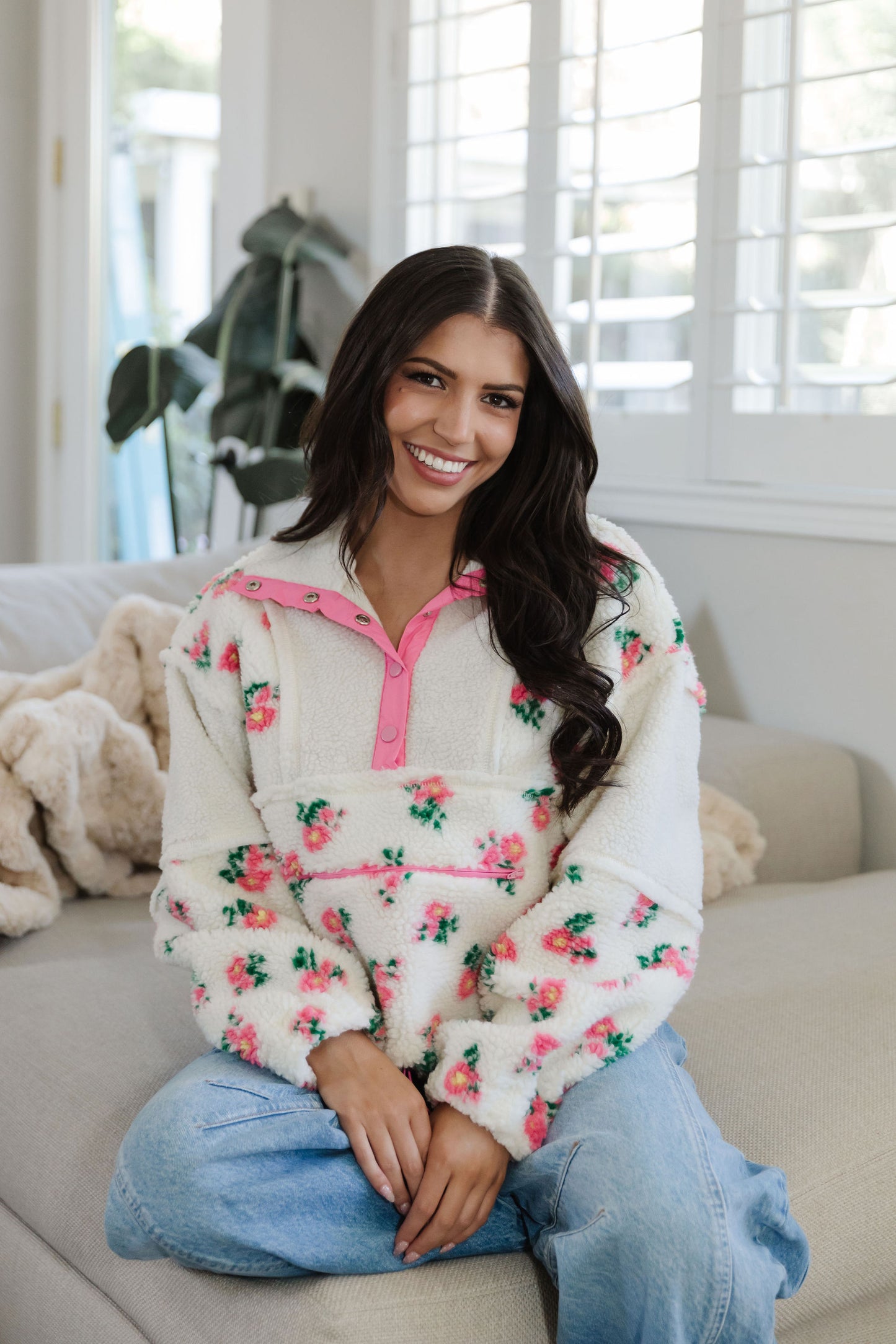 THE AMELIA PINK FLORAL SHERPA IN CREAM