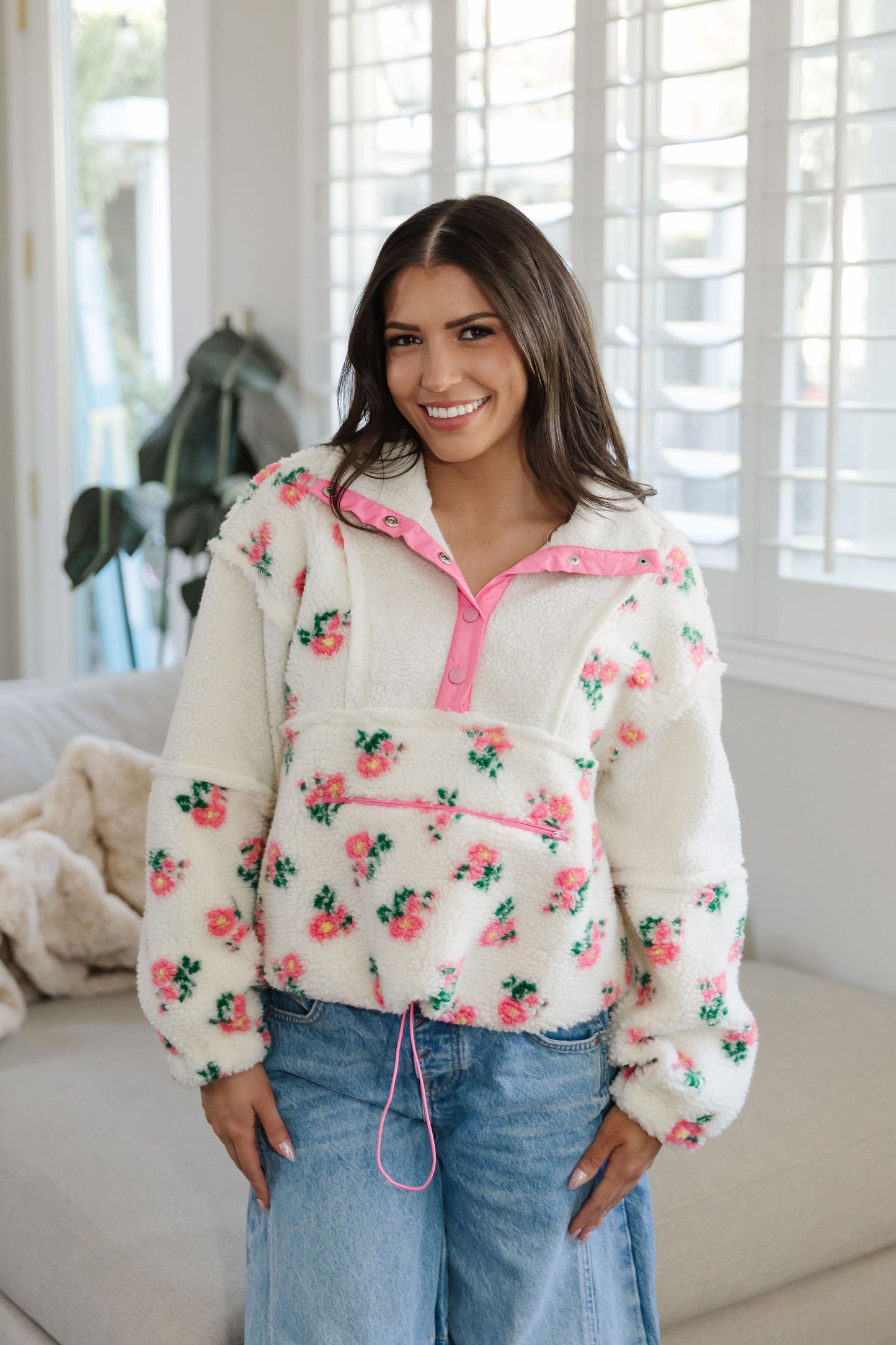THE AMELIA PINK FLORAL SHERPA IN CREAM