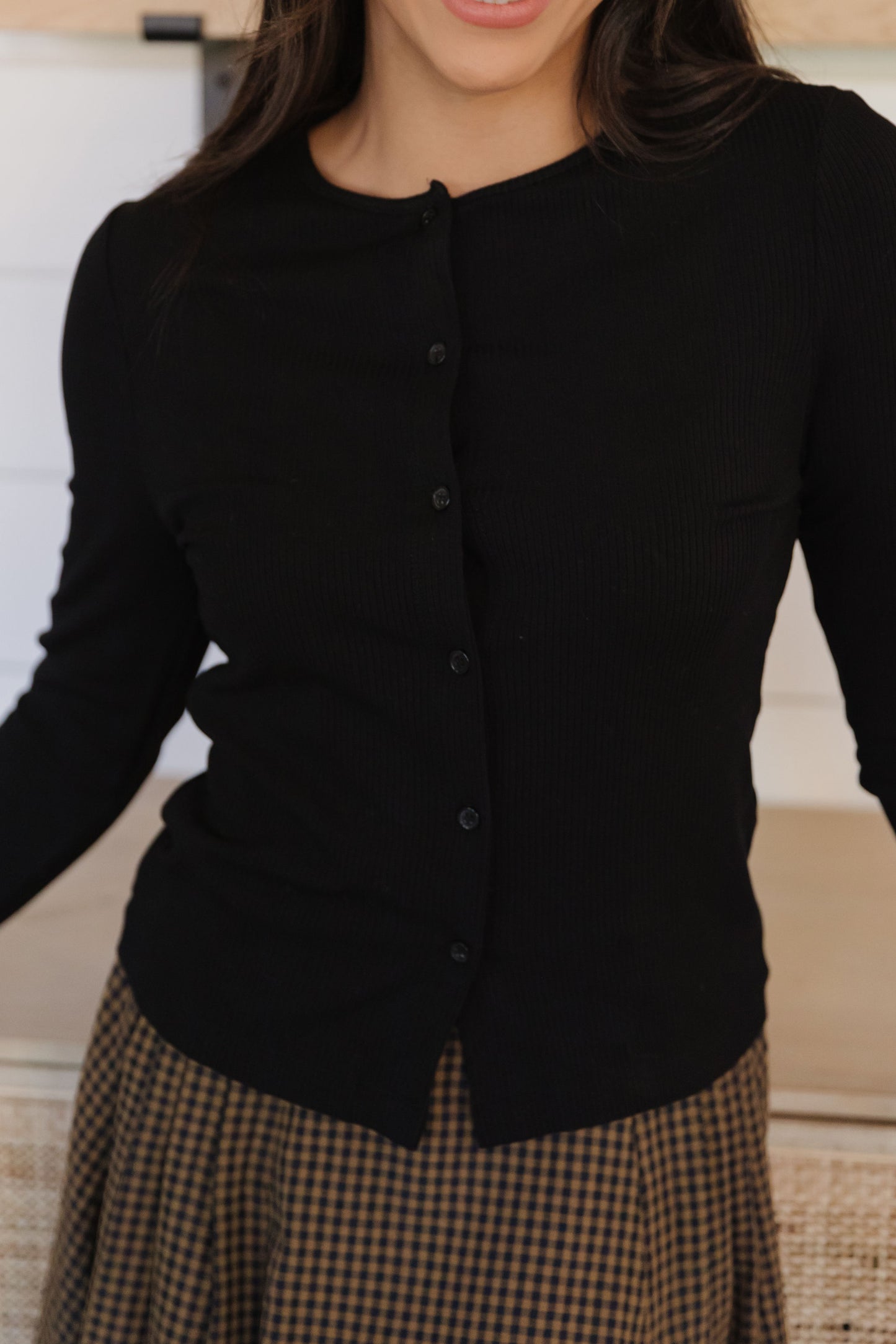 THE CHLOE RIBBED BUTTON DOWN IN BLACK