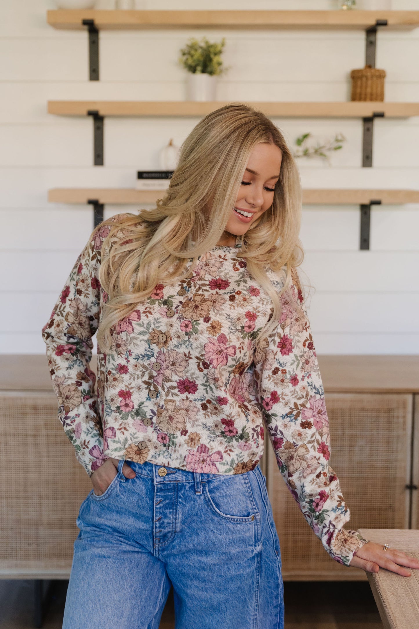 THE MARLEY FLORAL CARDIGAN IN CREAM