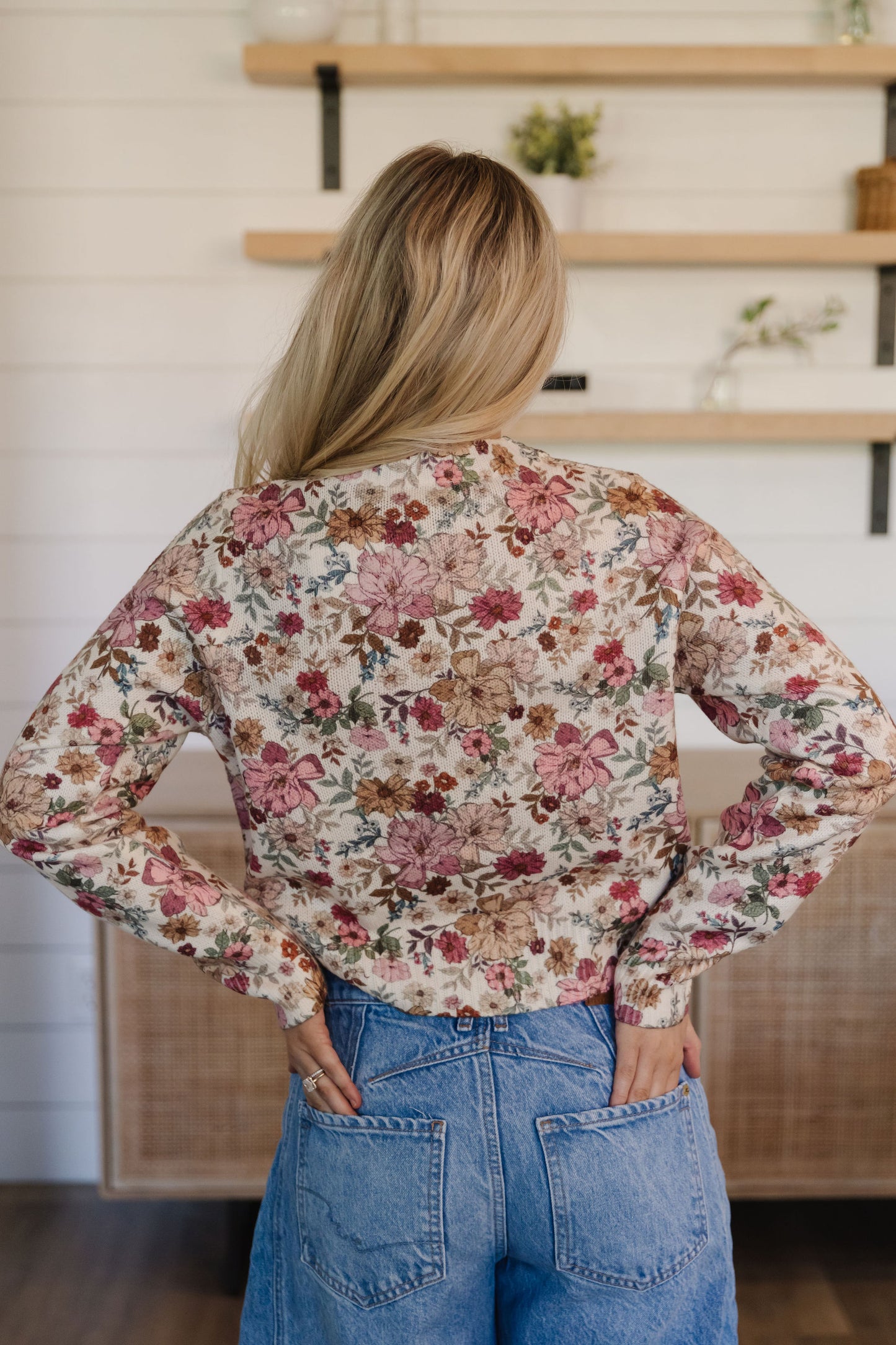 THE MARLEY FLORAL CARDIGAN IN CREAM