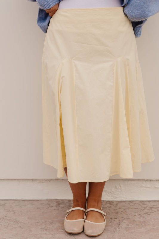 THE JANEE POPLIN MIDI SKIRT IN LEMON