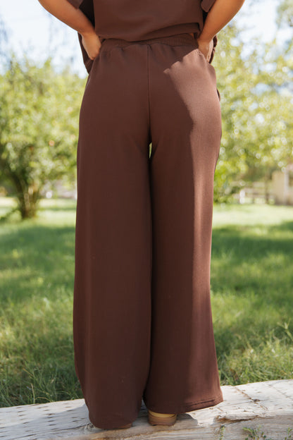 THE CADEN LOUNGE SET IN MOCHA