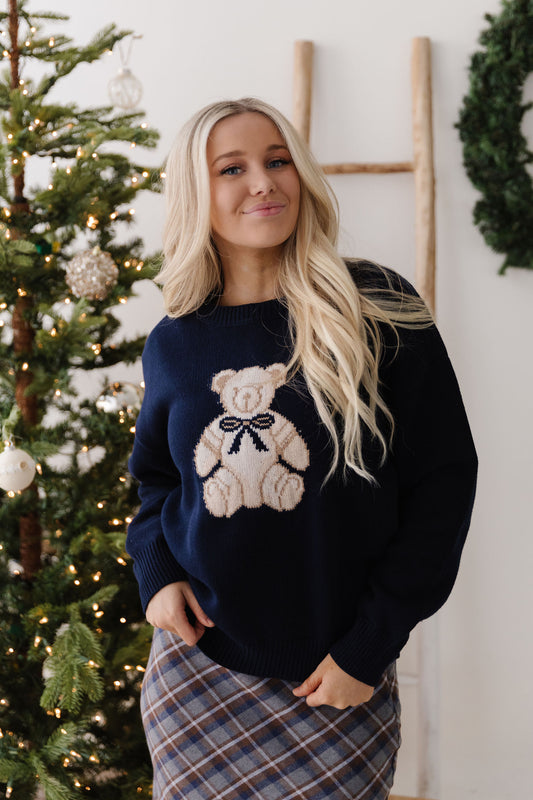 THE HONEY BEAR SWEATER IN NAVY