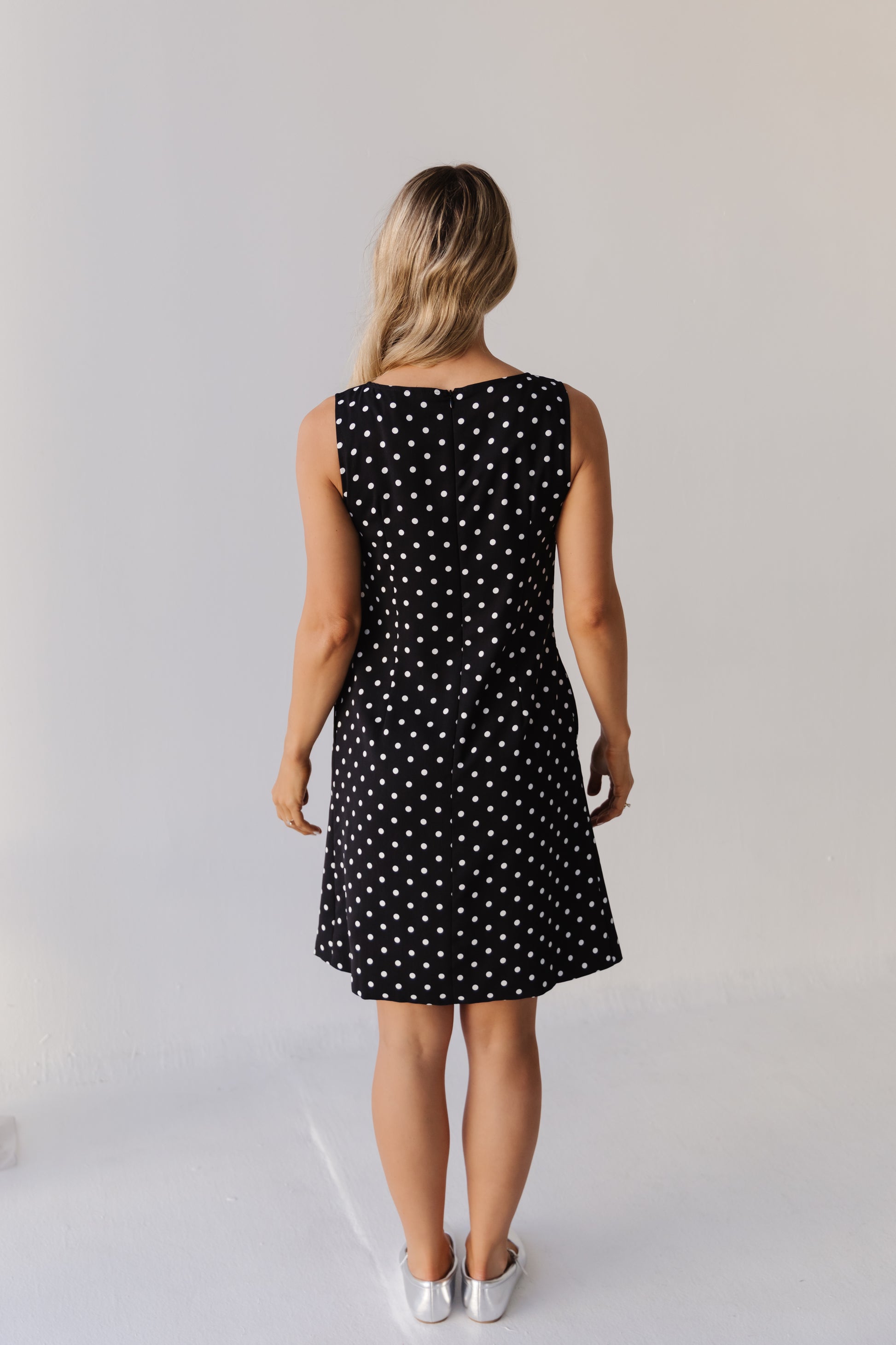 THE CHARLOTTE POLKA DOT DRESS IN Black X-Large THE CHARLOTTE POLKA DOT DRESS IN Black X-Large