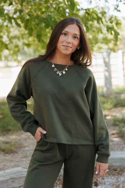 THE ANGELA COMFY SET IN OLIVE GREEN