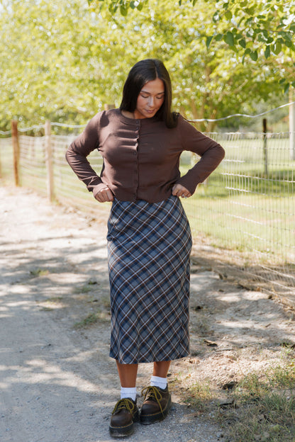 THE CHER PLAID MIDI SKIRT IN GREY PLAID