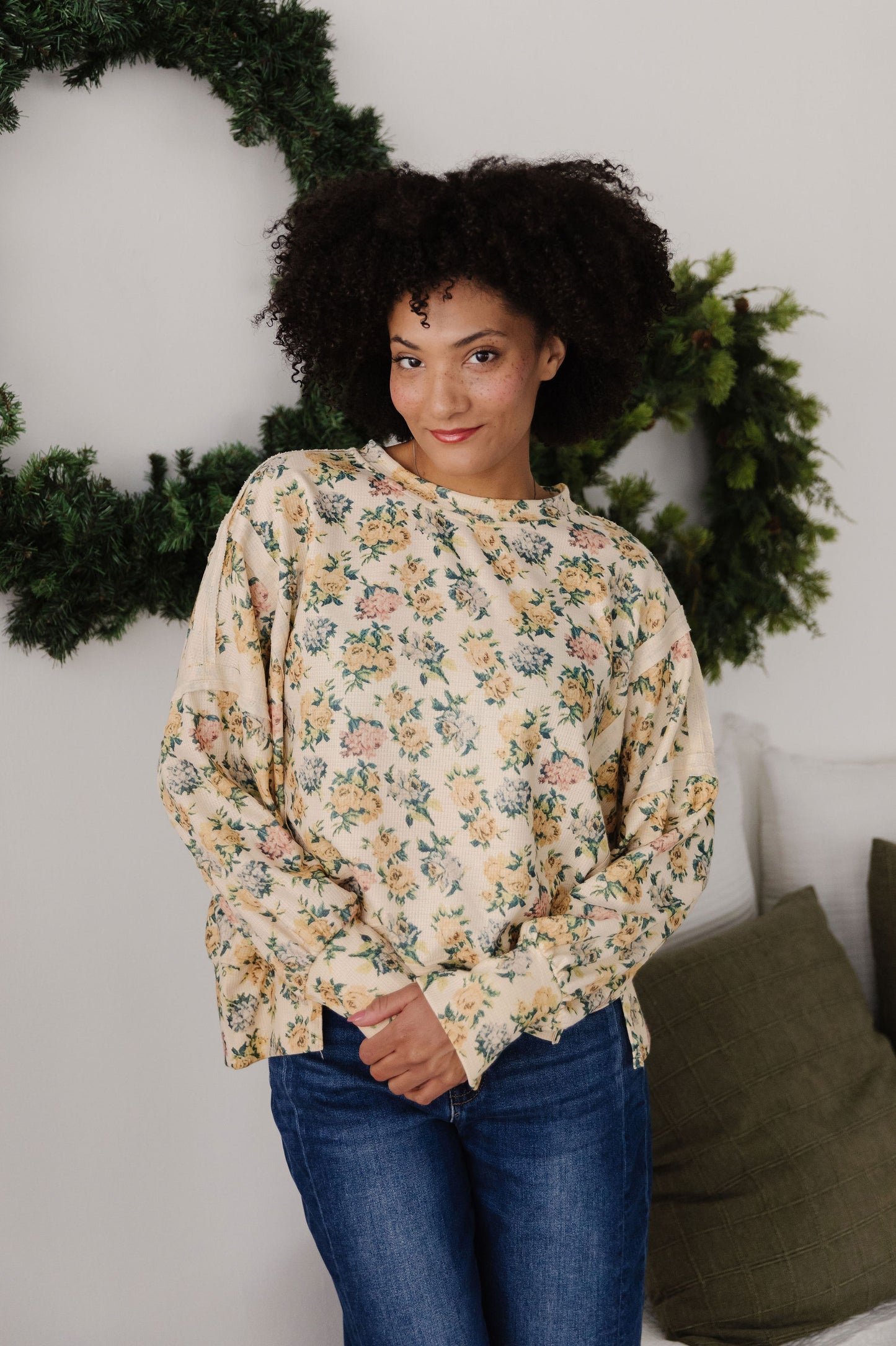 THE SHILANE WAFFLE FLORAL TOP IN CREAM