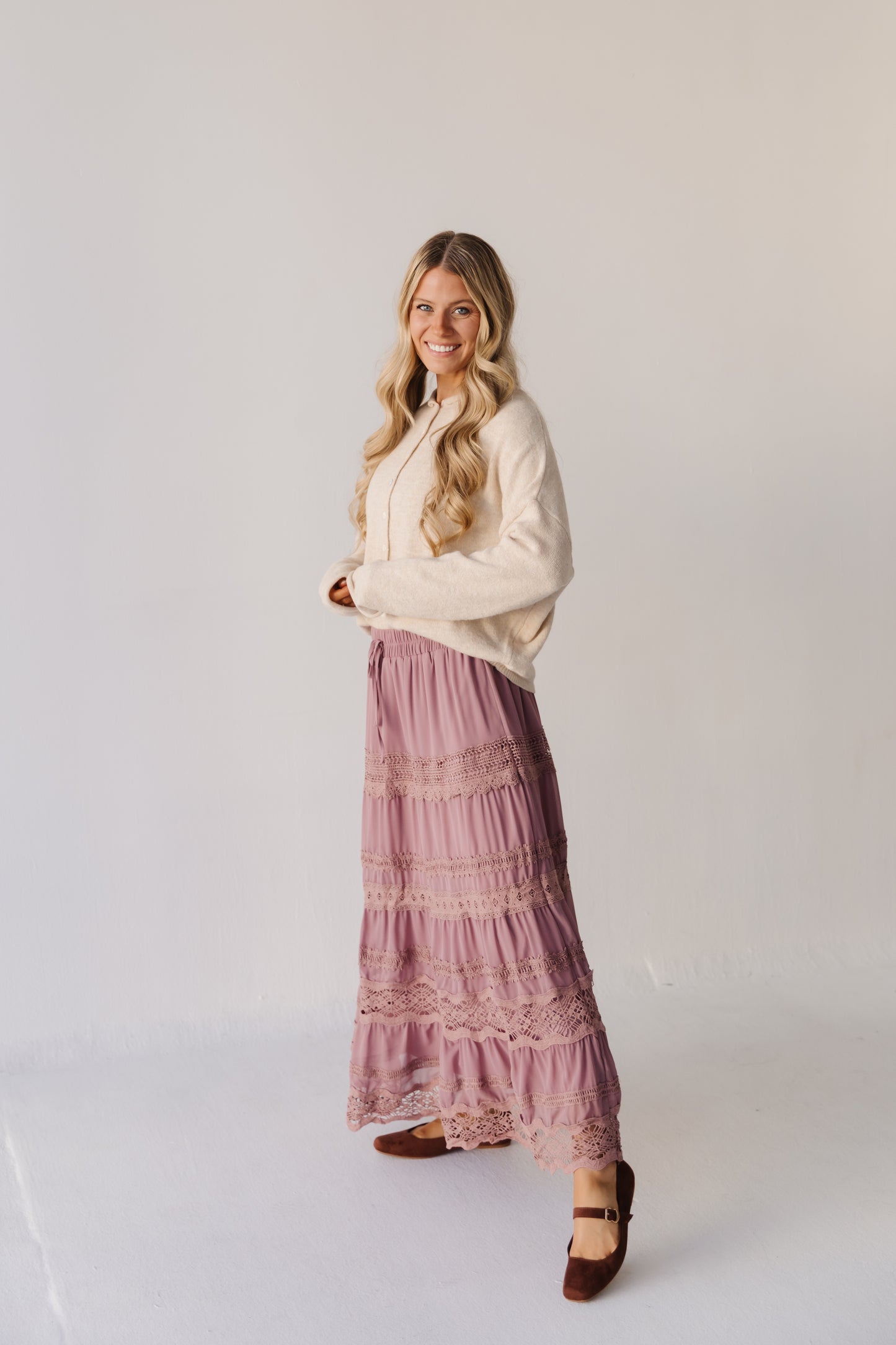 THE HELENA CHIFFON LACE TRIM SKIRT IN MAUVE