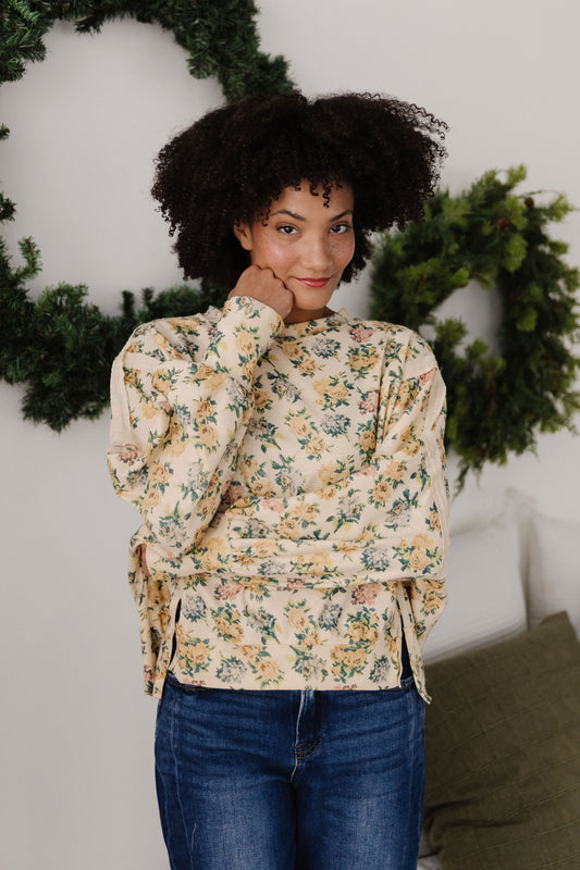 THE SHILANE WAFFLE FLORAL TOP IN CREAM