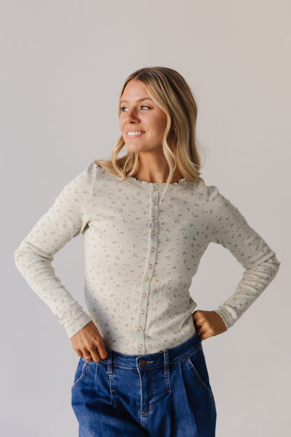THE ELOISE RIBBED FLORAL TOP IN MOSS GREEN