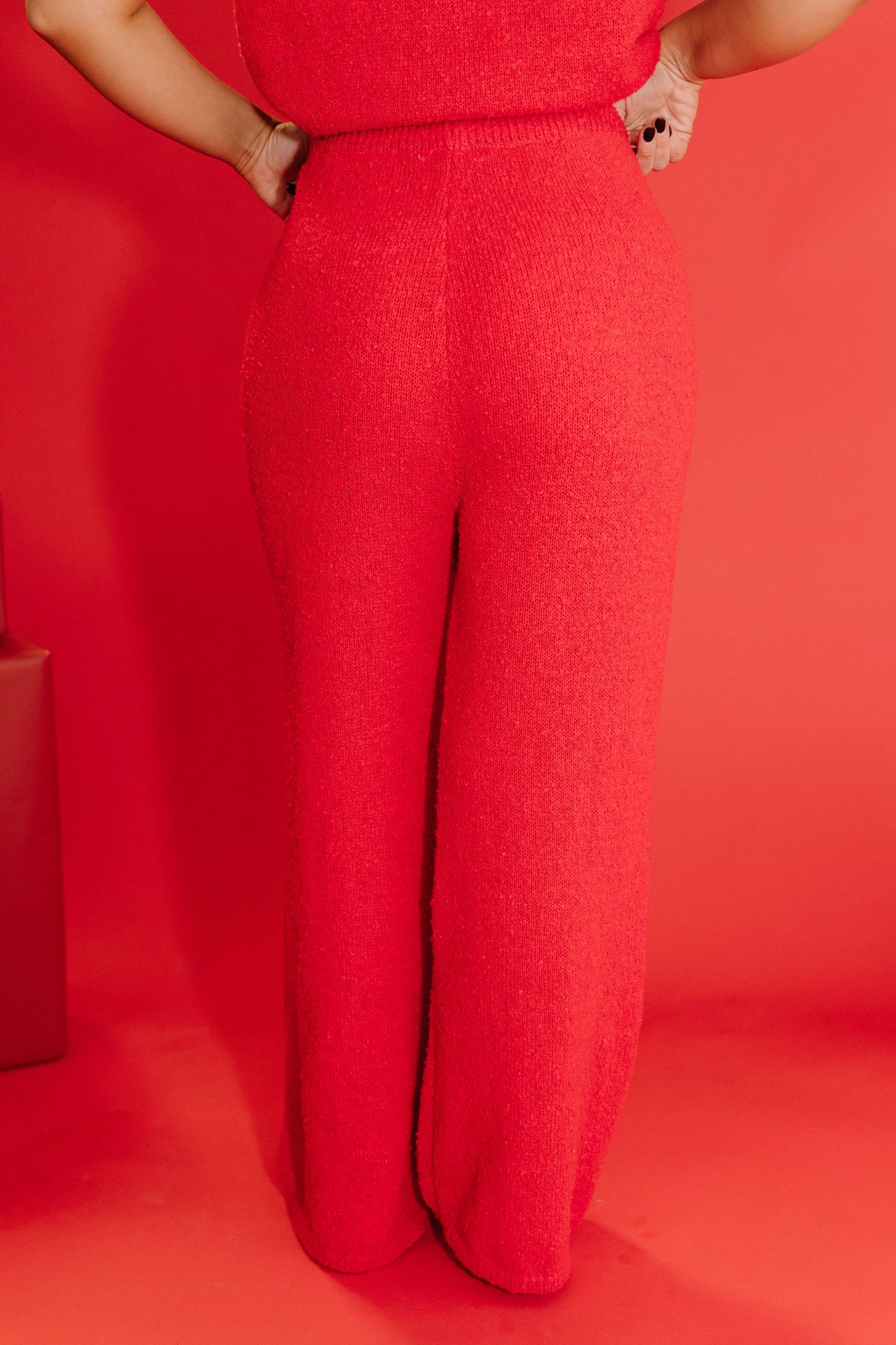 THE CAMDEN COZY KNIT SET IN RED