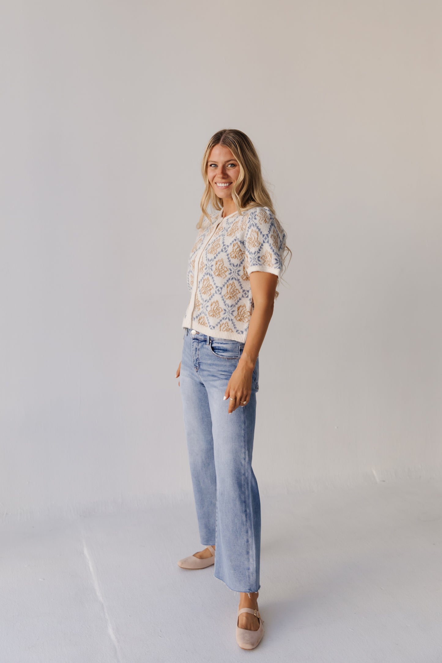 THE JULIA MID-RISE WIDE LEG JEANS IN MEDIUM WASH