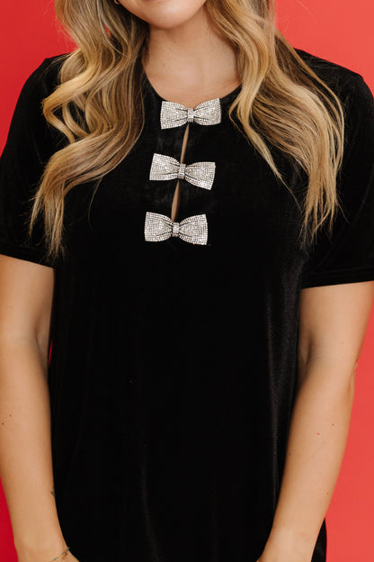 THE BELLE VELVET SHIFT DRESS IN BLACK