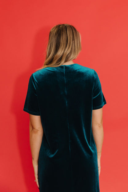 THE BELLE VELVET SHIFT DRESS IN TEAL