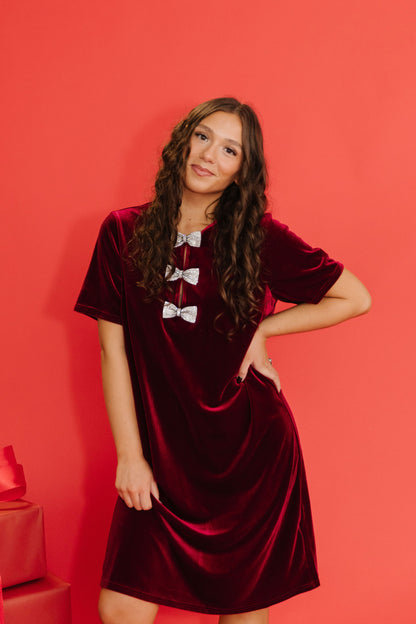 THE BELLE VELVET SHIFT DRESS IN BURGUNDY