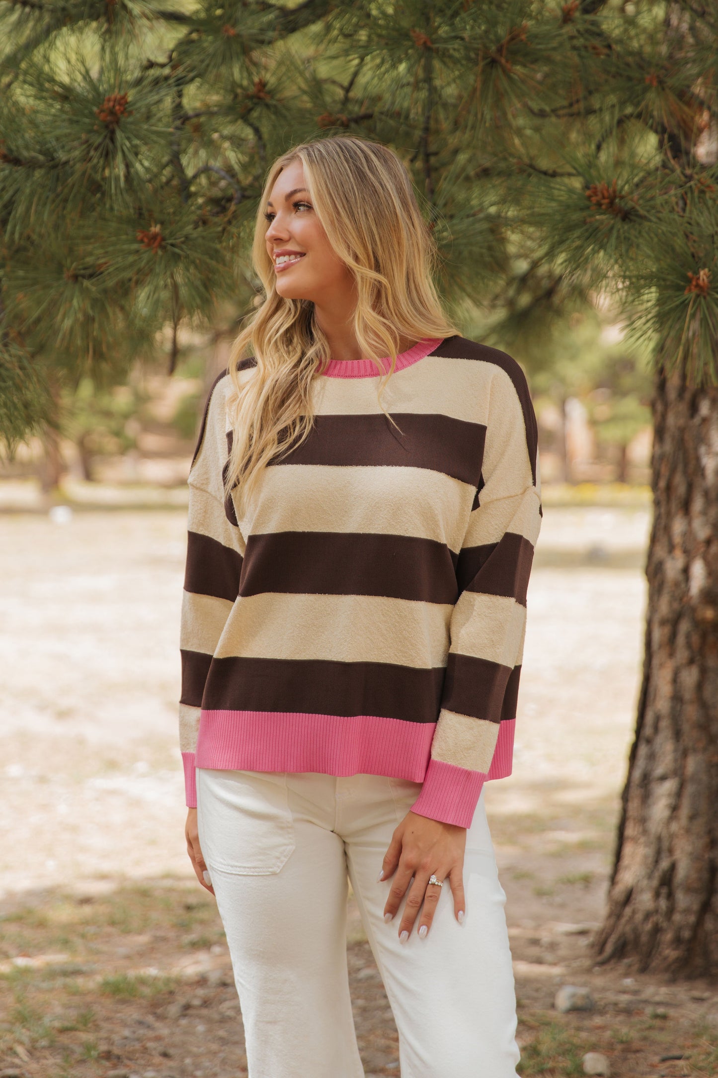 THE BRENDA COLOR BLOCK SWEATER IN BROWN/CREAM