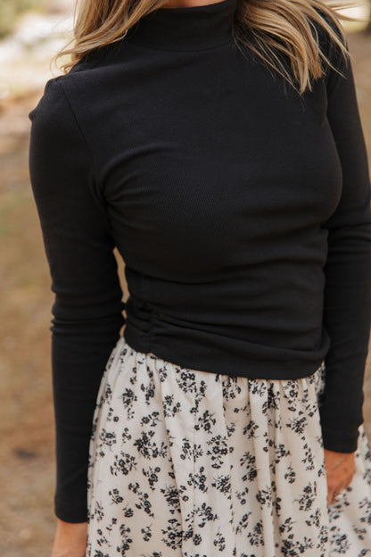 THE RICKIE RUCHED TURTLE NECK IN BLACK