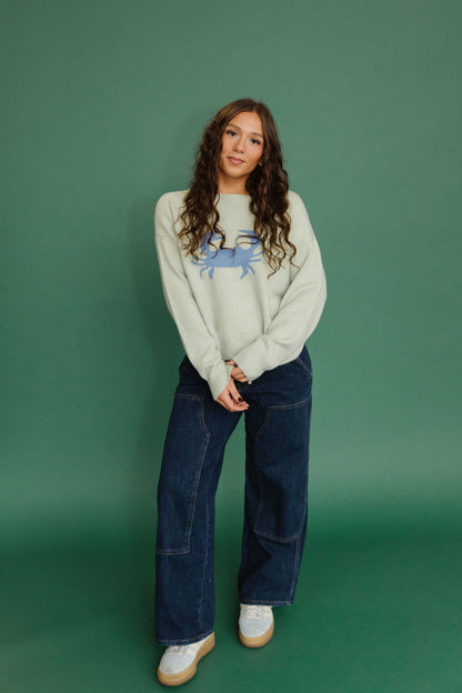 THE SANDY CRAB CREWNECK SWEATER IN GREEN
