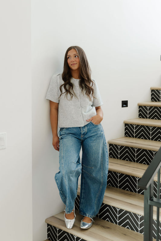 THE ASPEN SHORT SLEEVE CARDIGAN IN GREY