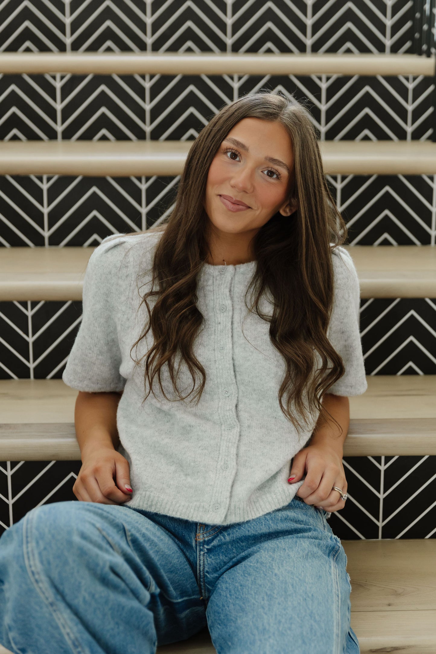 THE ASPEN SHORT SLEEVE CARDIGAN IN GREY