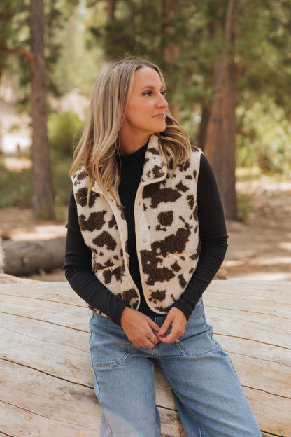 THE CRICKET COW PRINT VEST IN CREAM