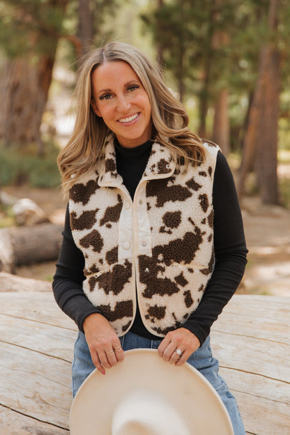 THE CRICKET COW PRINT VEST IN CREAM