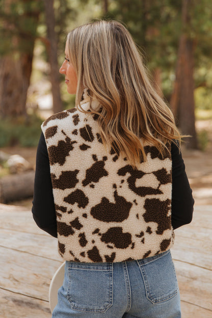 THE CRICKET COW PRINT VEST IN CREAM