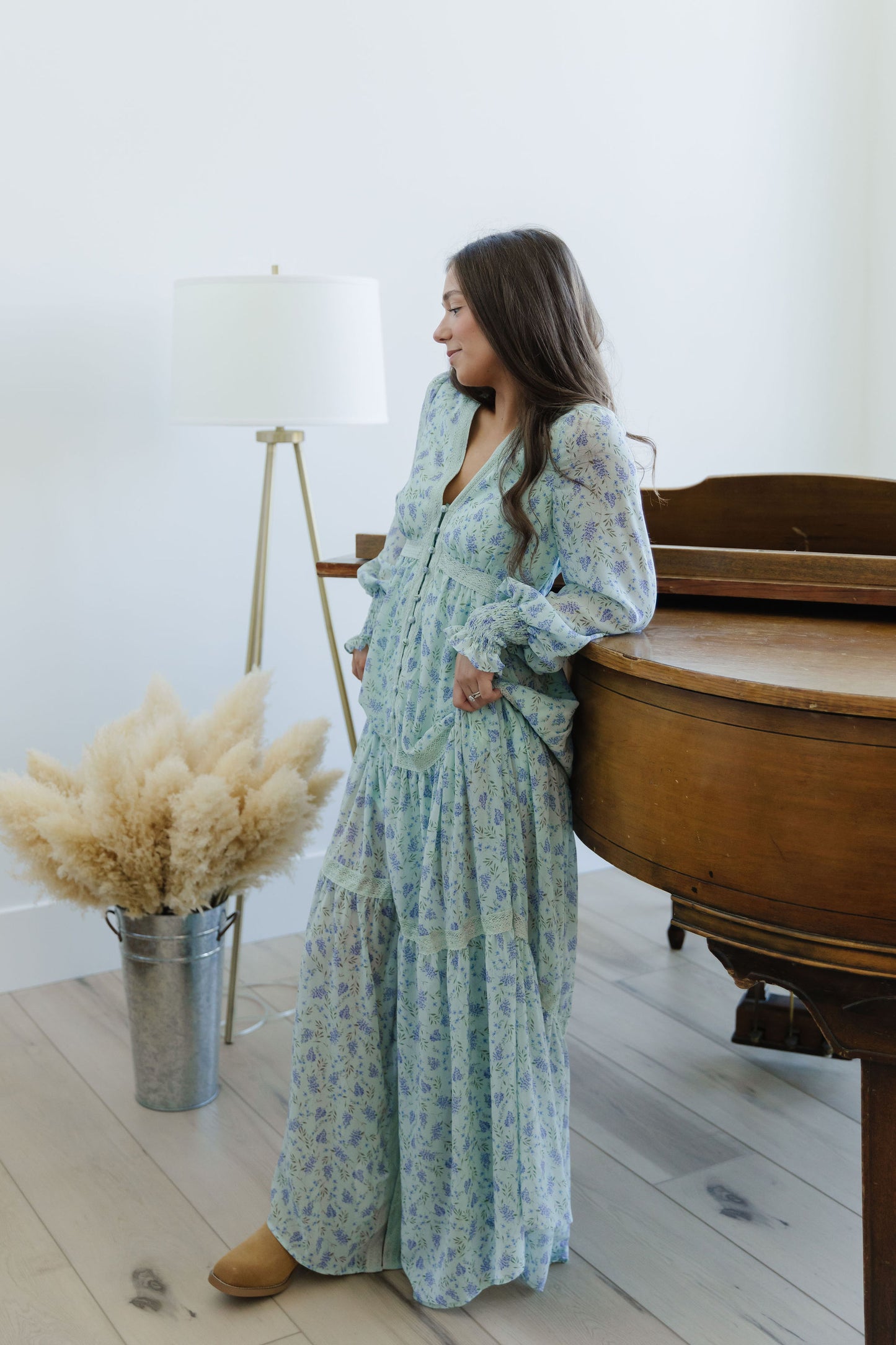 THE JOANNE LACE TRIM DRESS IN MINT