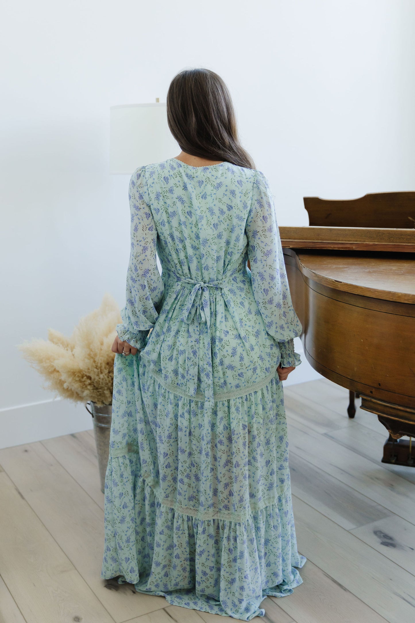 THE JOANNE LACE TRIM DRESS IN MINT