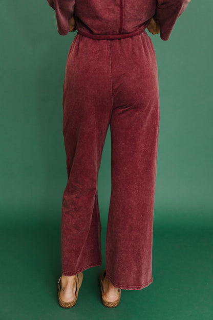 THE SADIE URBAN SET IN WINE