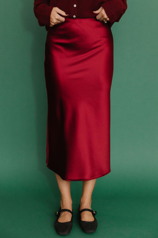 THE ANISTON SATIN SKIRT IN WINE RED