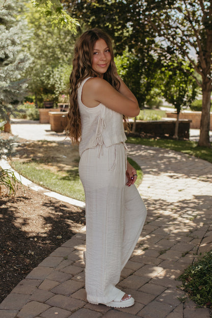 THE COLETTE LINEN PANTS IN OATMEAL