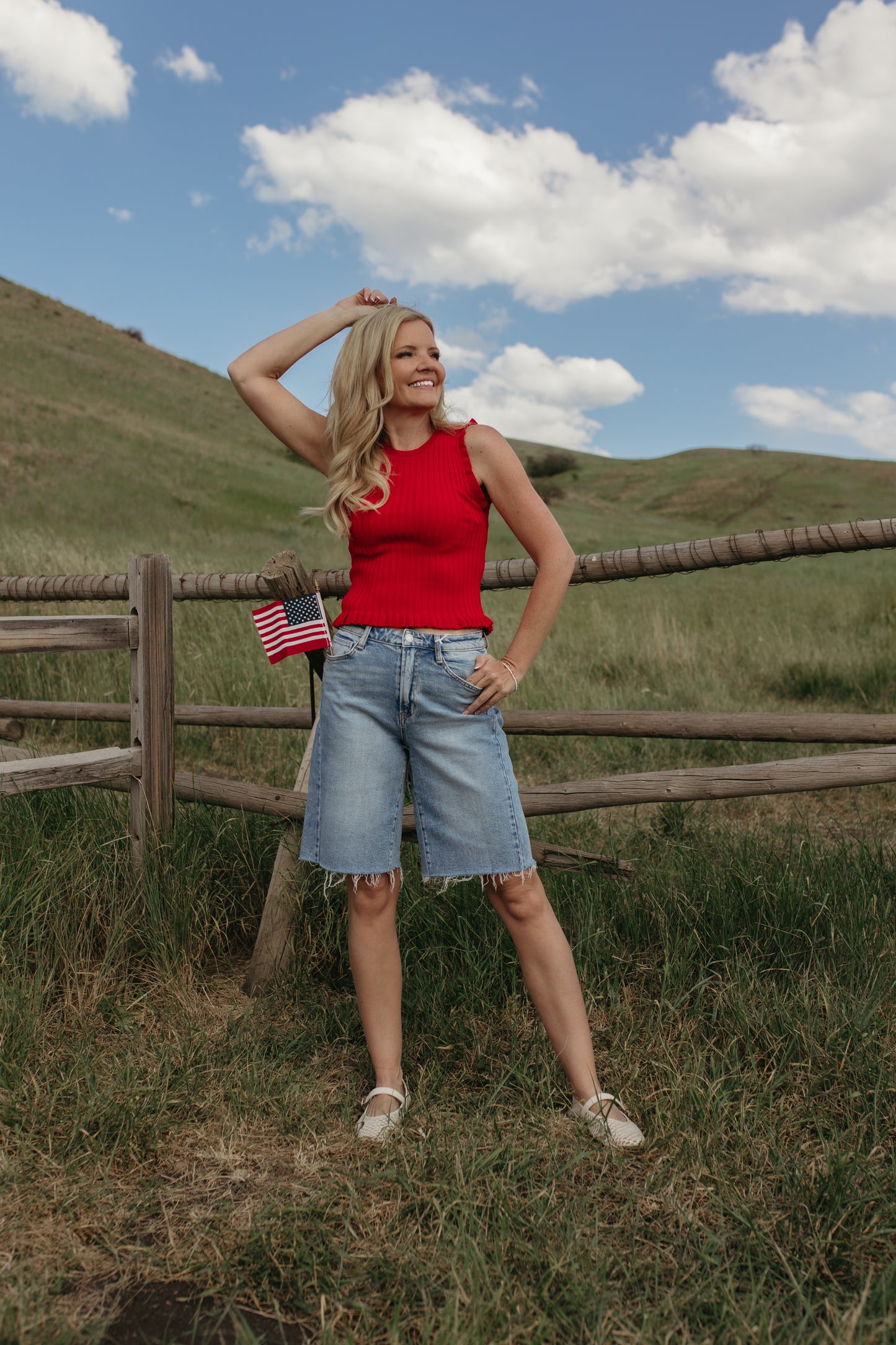 THE KENSLEY HIGH RISE SIDE SEAM DENIM JORTS
