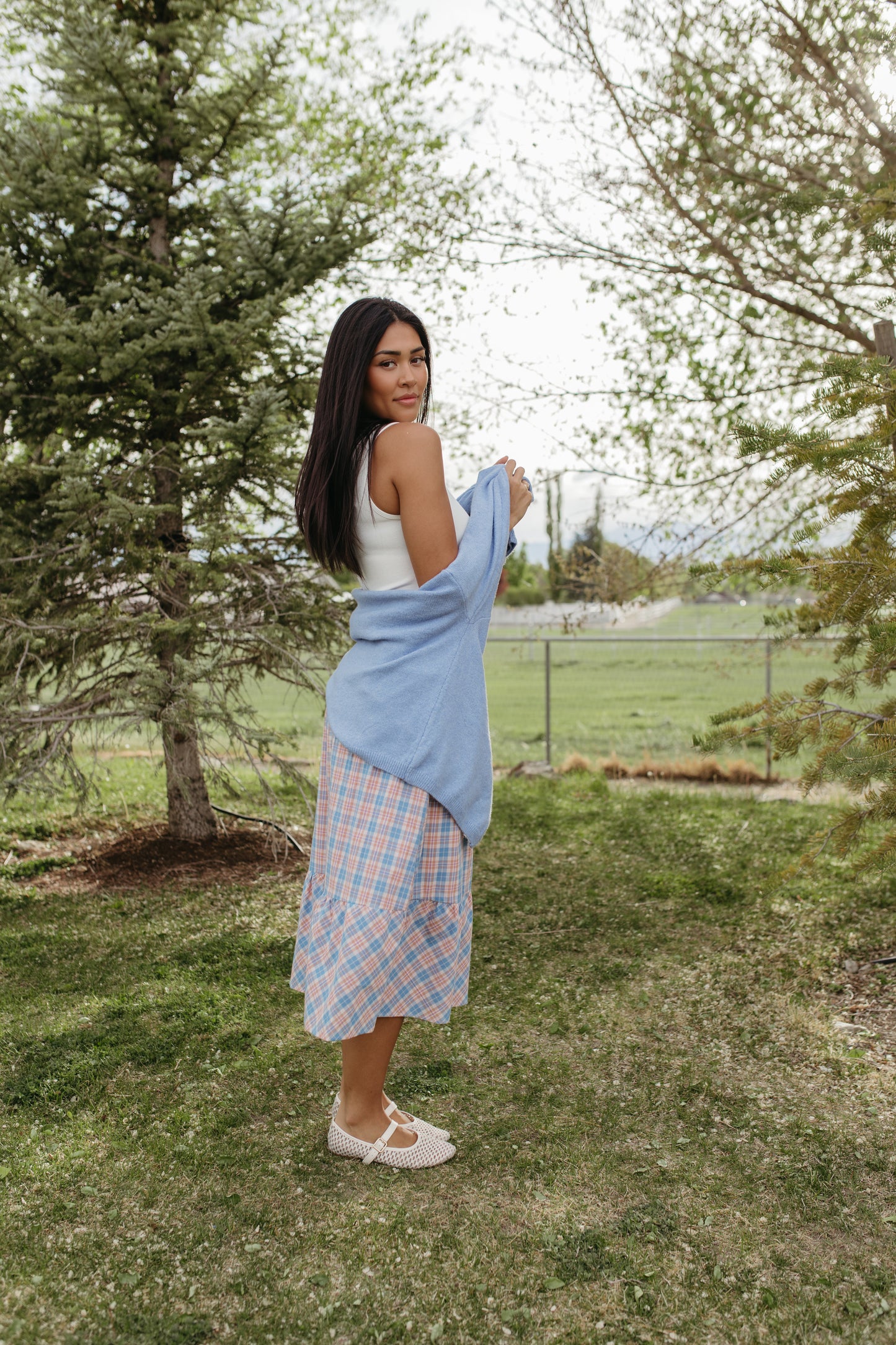 THE GIANNA GINGHAM MIDI SKIRT IN BLUE