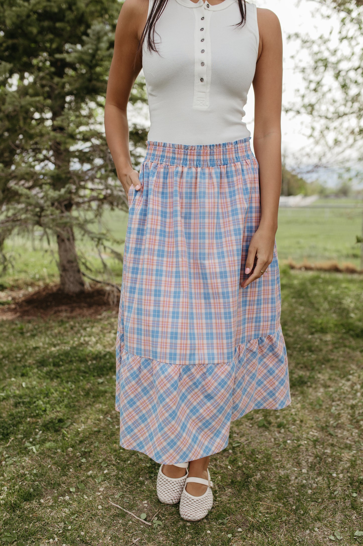 THE GIANNA GINGHAM MIDI SKIRT IN BLUE